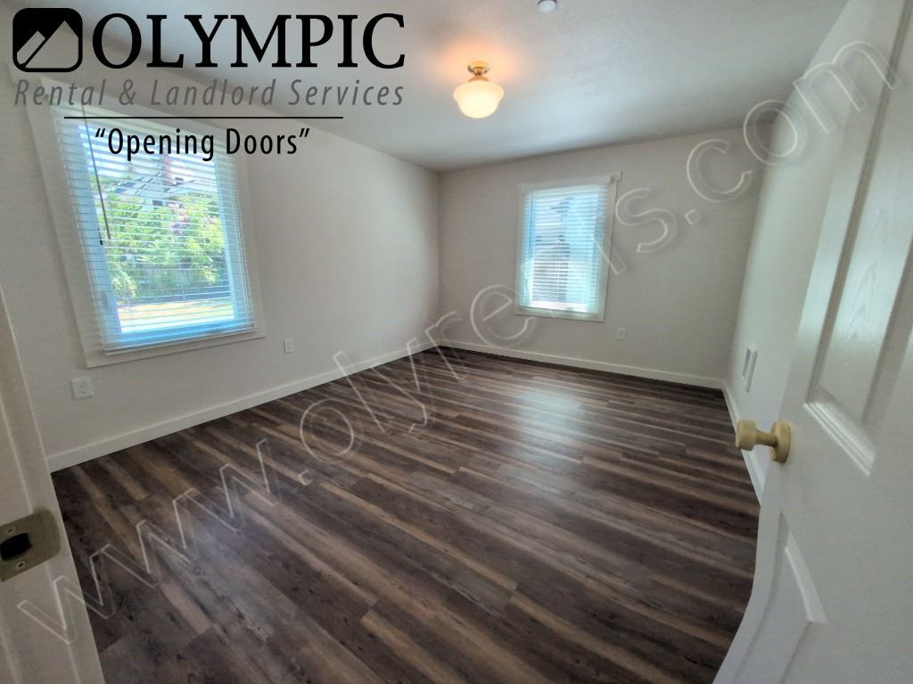 144 Foote St Nw - Photo 6 of 13
