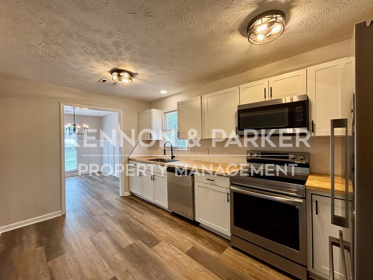 6321 Billings Rd - Photo 4 of 11