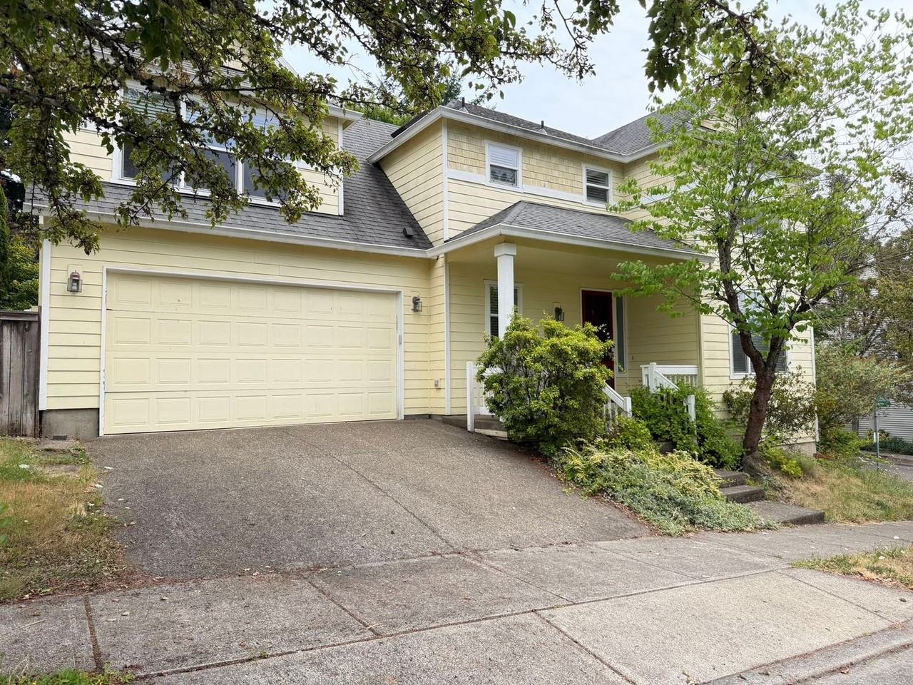 184 Sw 105th Ter - Photo 2 of 29