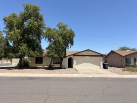 3672 W Oakland St - Photo 1 of 1