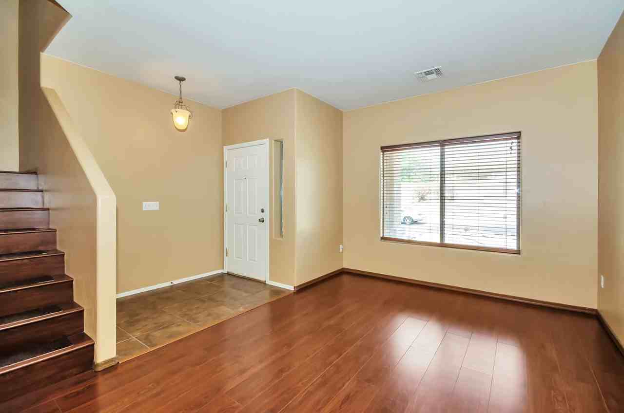 60903 E Silky Mane Dr - Photo 5 of 30
