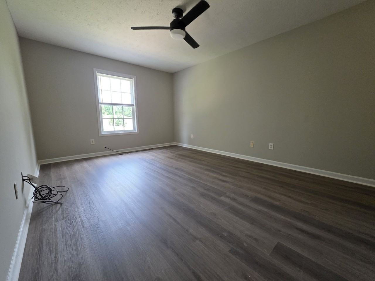 258 Lambert Overlook Cir - Photo 5 of 20