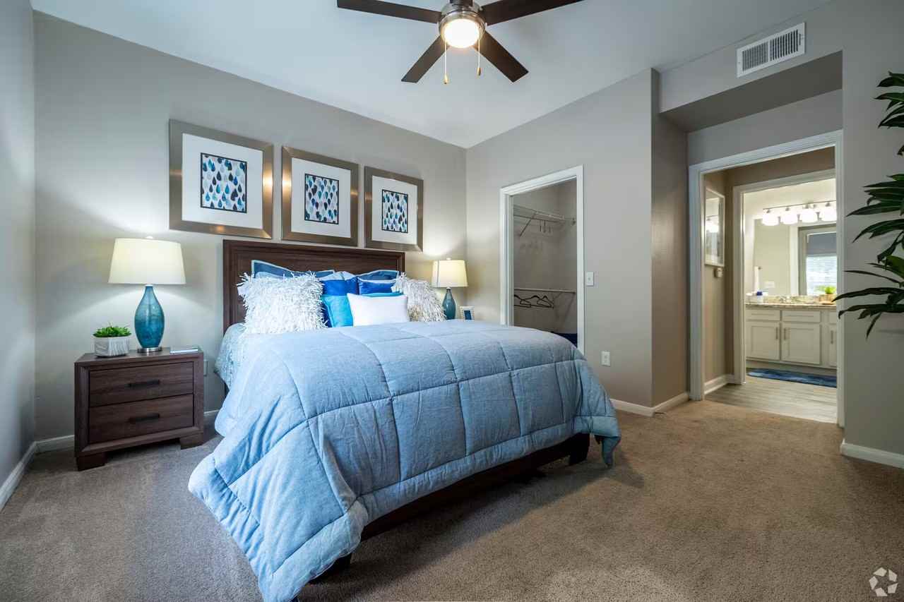 Eagle Crest Apartments - Photo 5 of 16