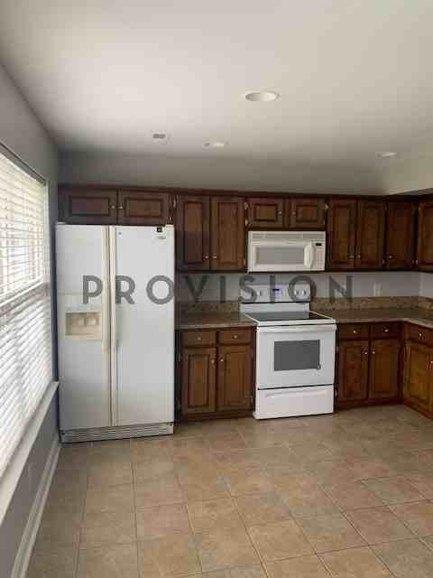 1902 Fletcher Rd Nw - Photo 7 of 20