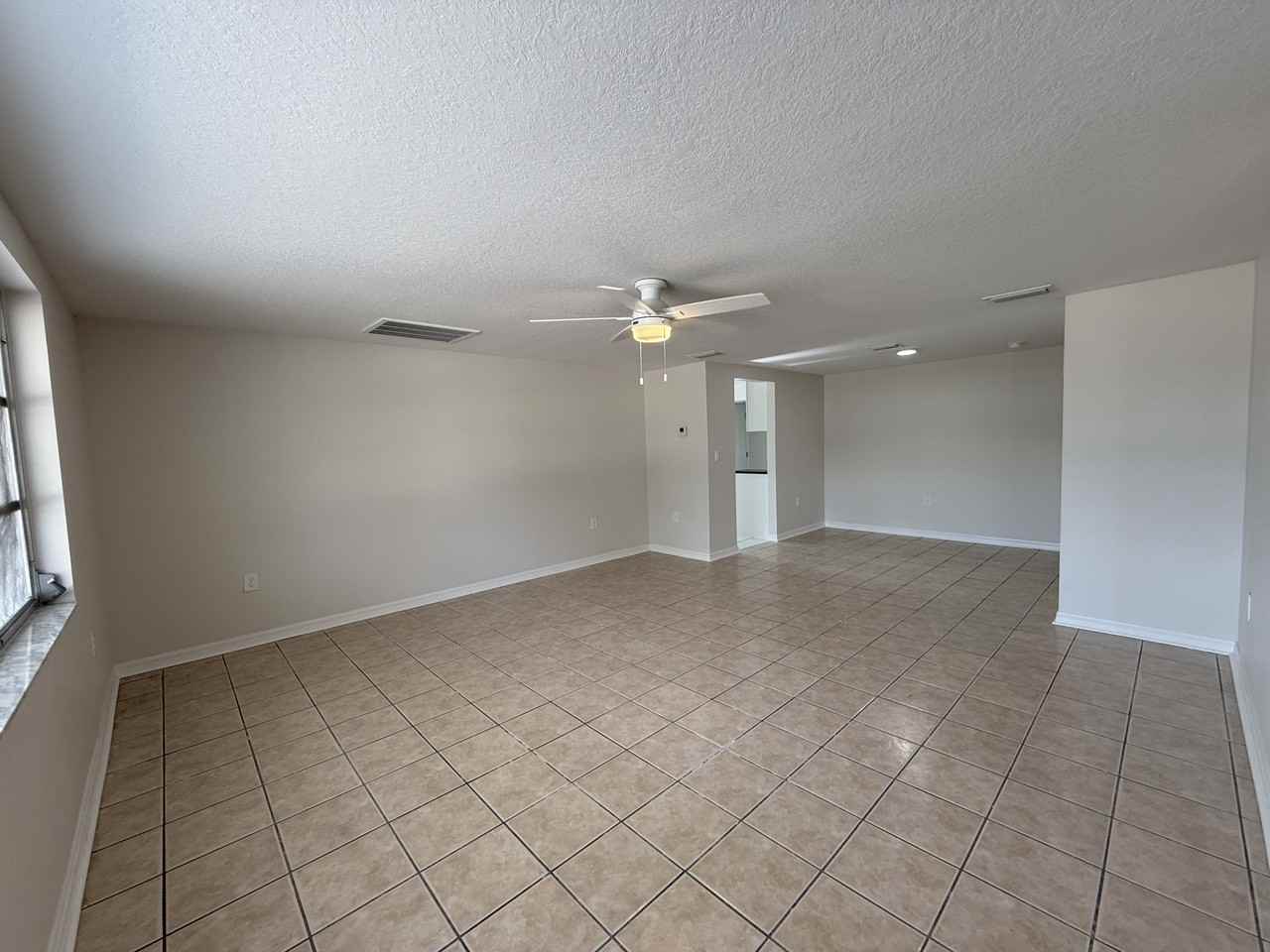 5241 Sparrow Dr - Photo 3 of 20