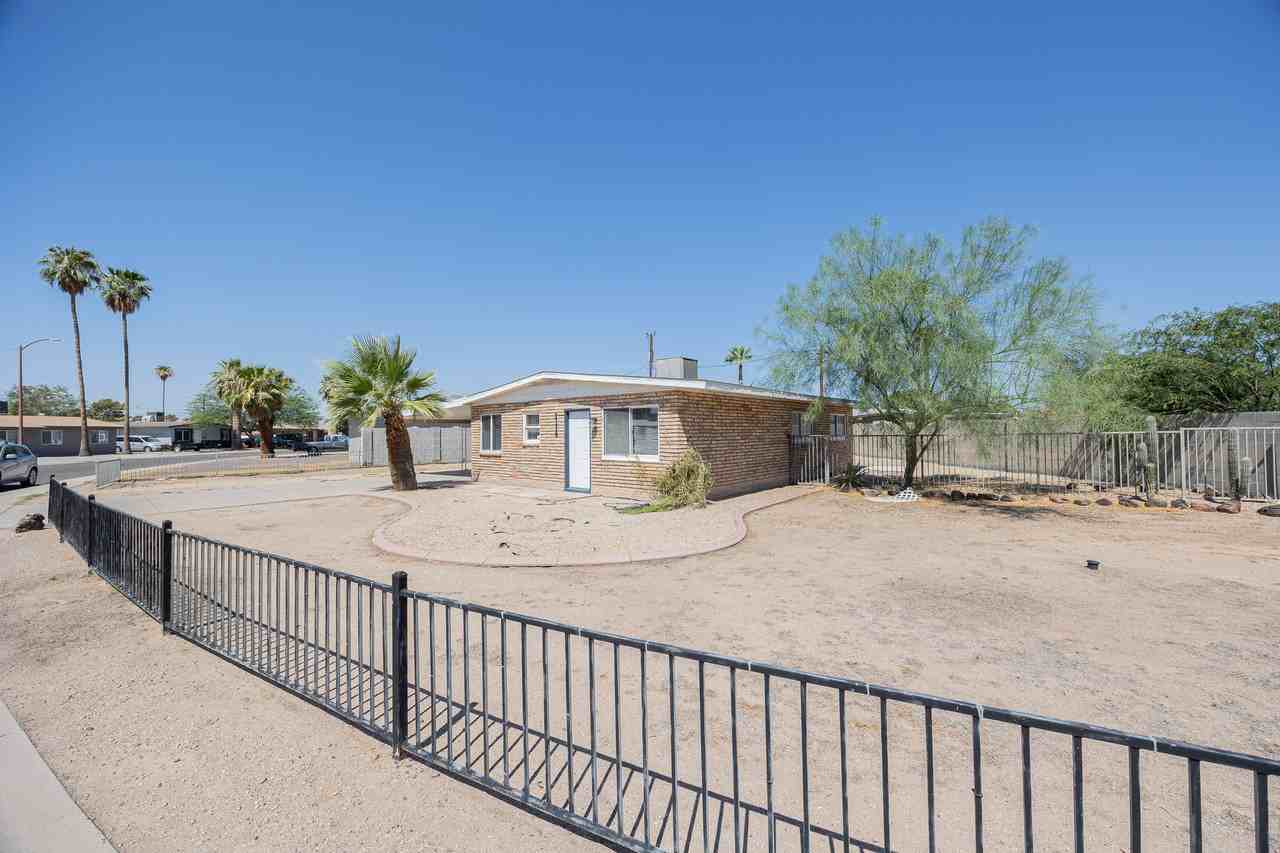 2130 W Cortez St - Photo 4 of 24