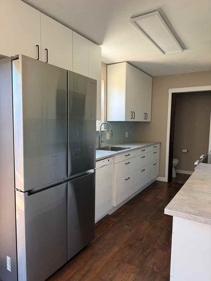 10501 Kline Way - Photo 4 of 16
