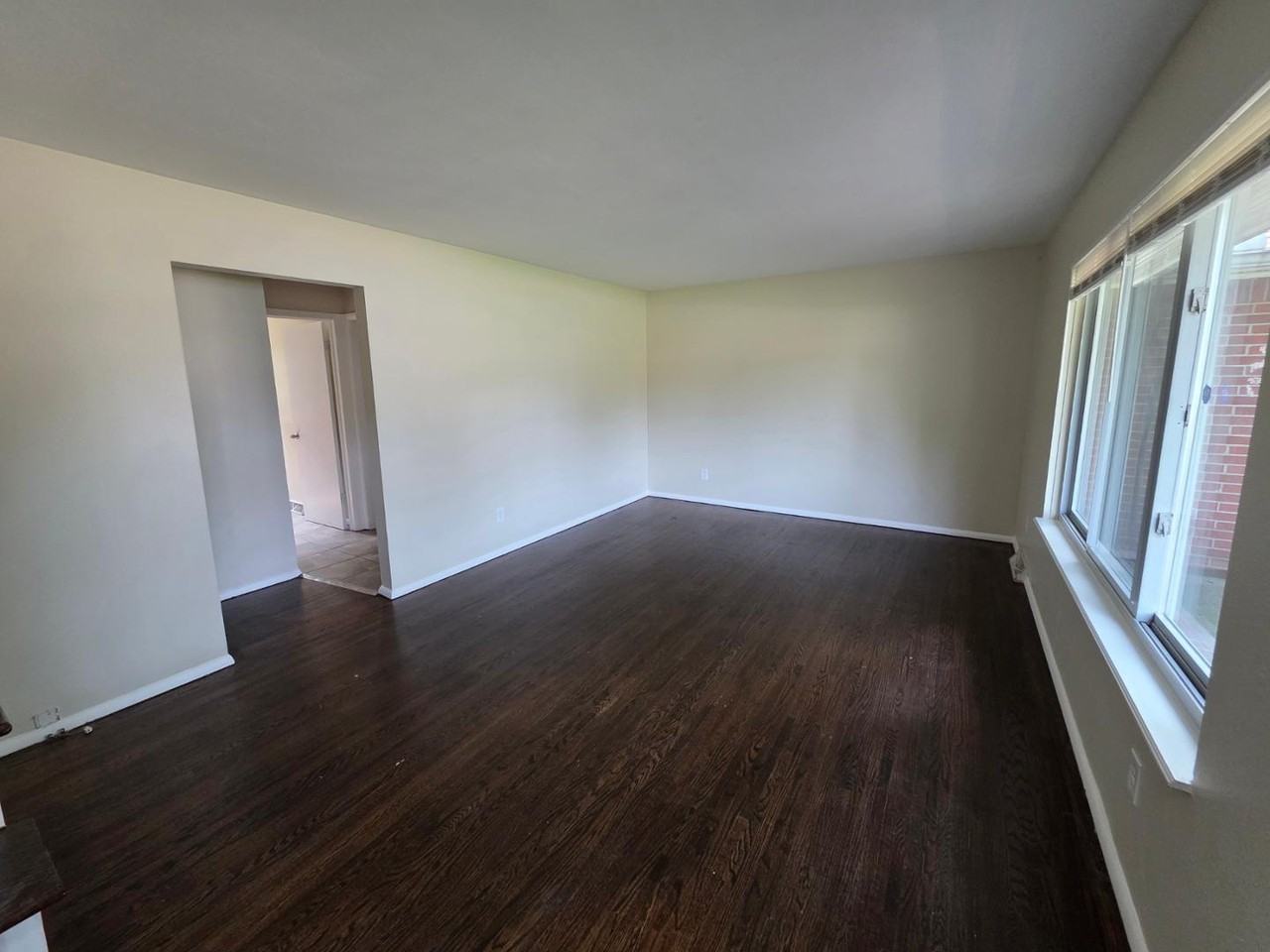 1531 Eaton Dr - Photo 3 of 30