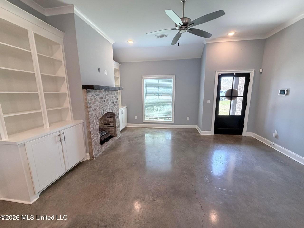 531 Birchwood Blvd - Photo 3 of 30
