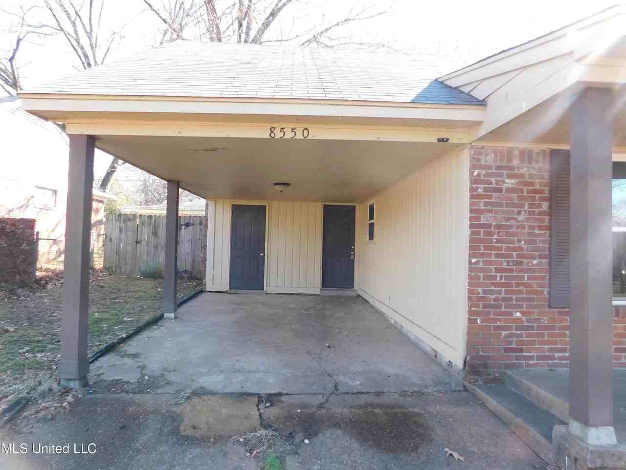 8550 Darlington Cv - Photo 5 of 33