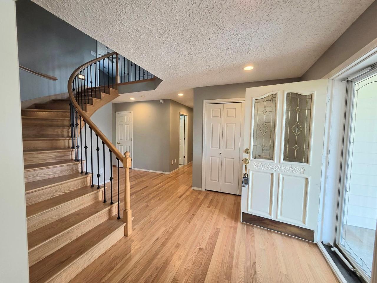 1702 Nw Gregory Dr - Photo 5 of 30