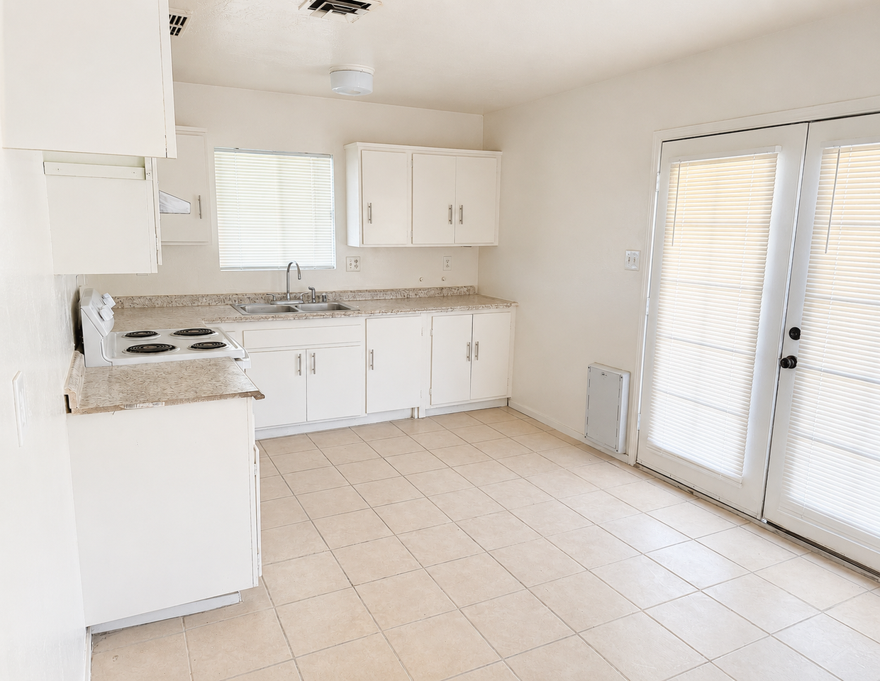 3091 S Del Mar Ave - Photo 5 of 13