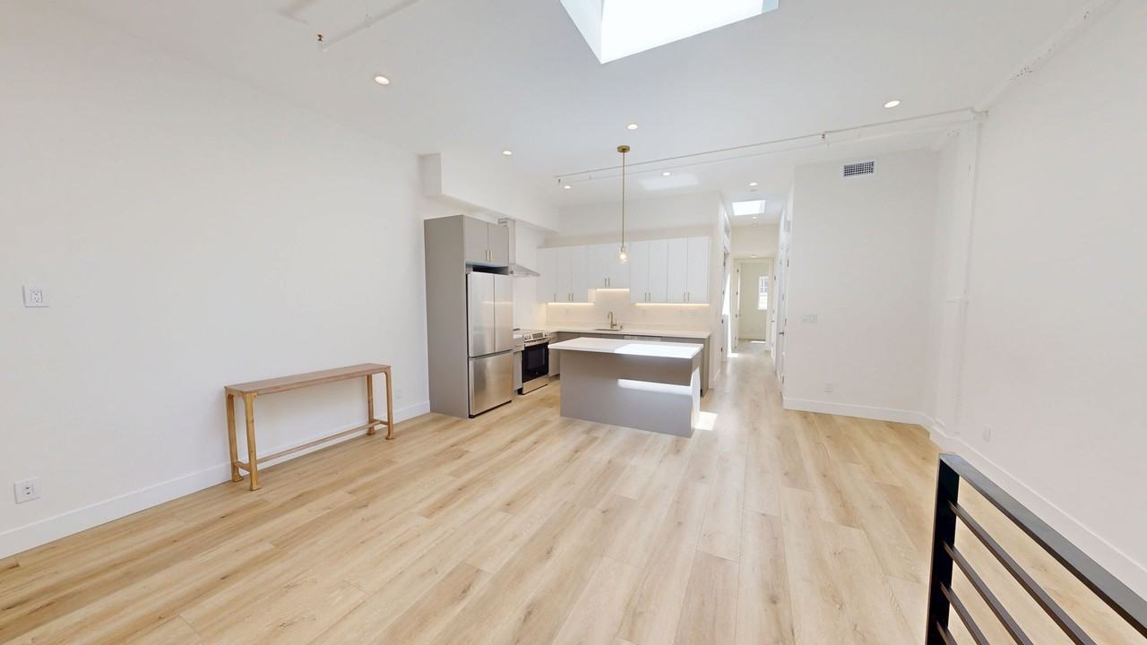2952-2960 Folsom Street - Photo 3 of 40