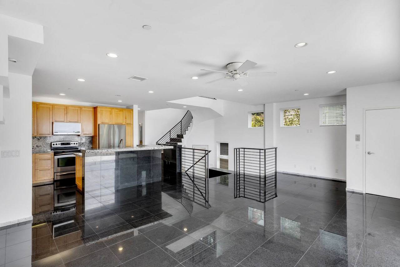 384 Loma Ter - Photo 6 of 45