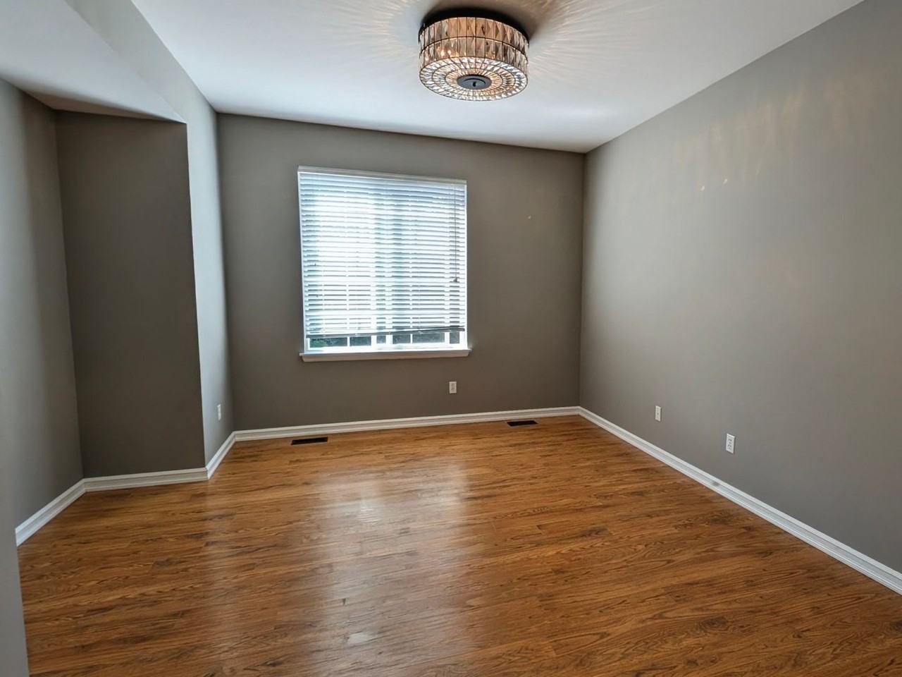 20933 13th Pl W - Photo 3 of 29