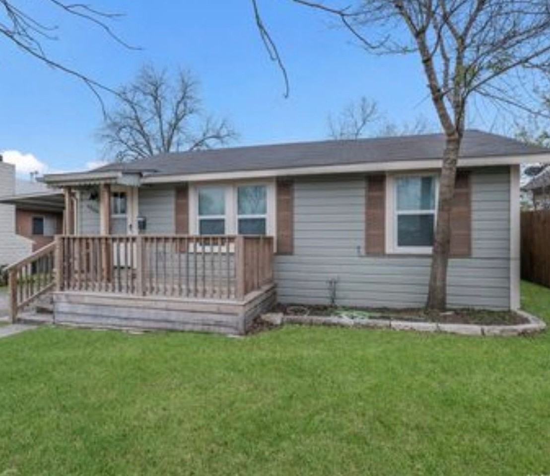 1244 Clower - Photo 7 of 11