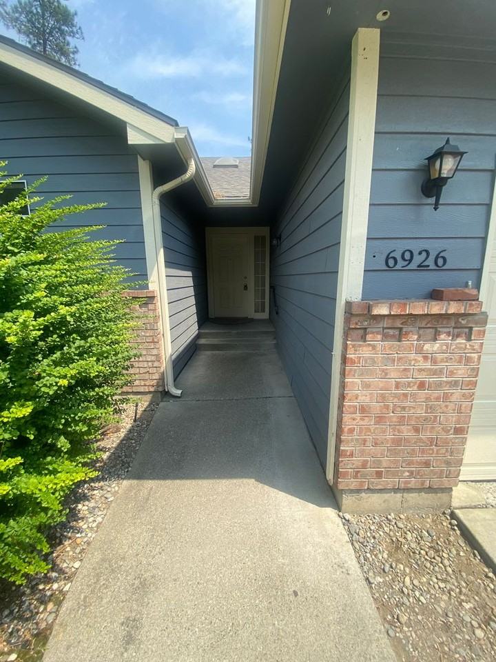 6926 N Old Fort Dr - Photo 7 of 40