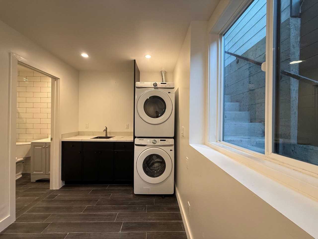1674 Palou Ave Rm 5 - Photo 4 of 4