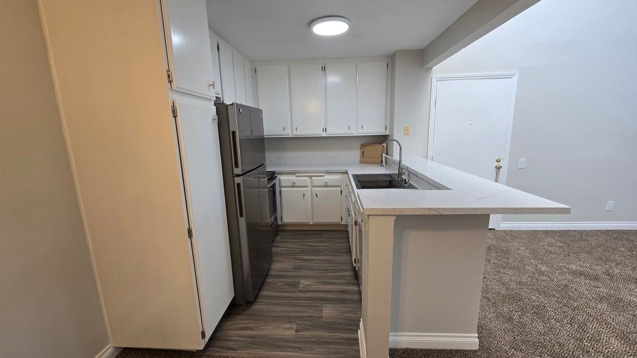 3579 Ruffin Rd #206 - Photo 7 of 17