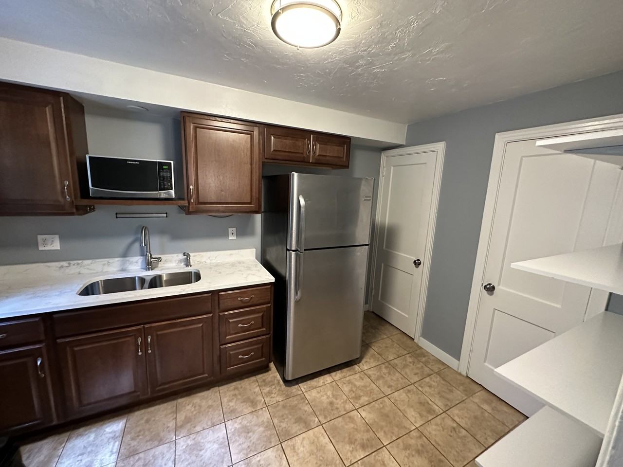 112114 Mount Lebanon Blvd #114 - Photo 4 of 7