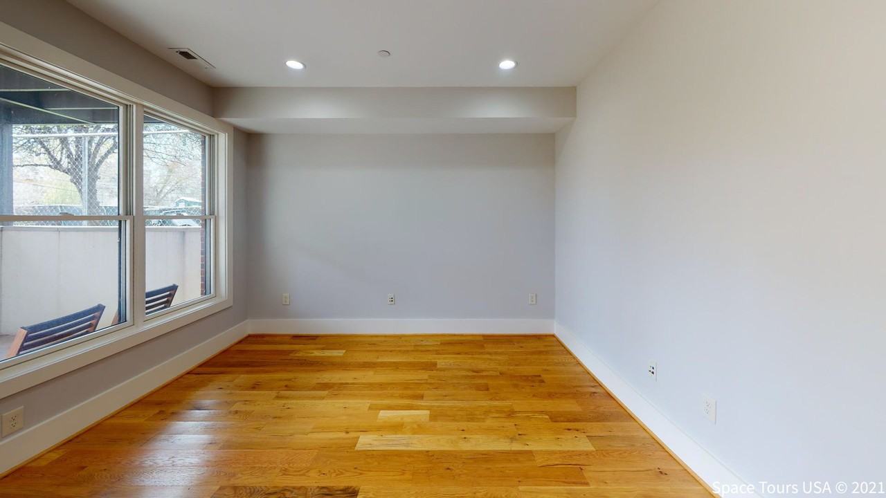 1157 Oates St Ne #1 - Photo 4 of 13