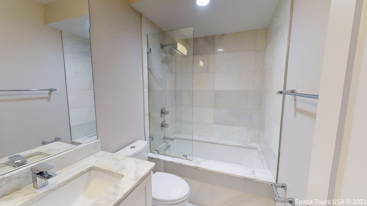 1157 Oates St Ne #1 - Photo 5 of 13