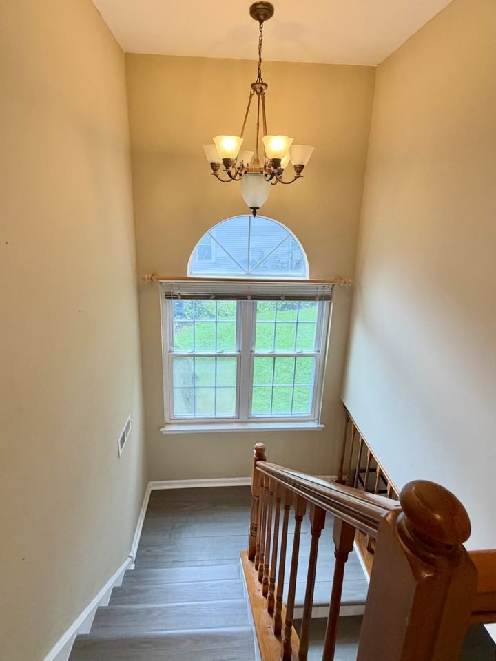 42 Carousel Cir #NA - Photo 7 of 15