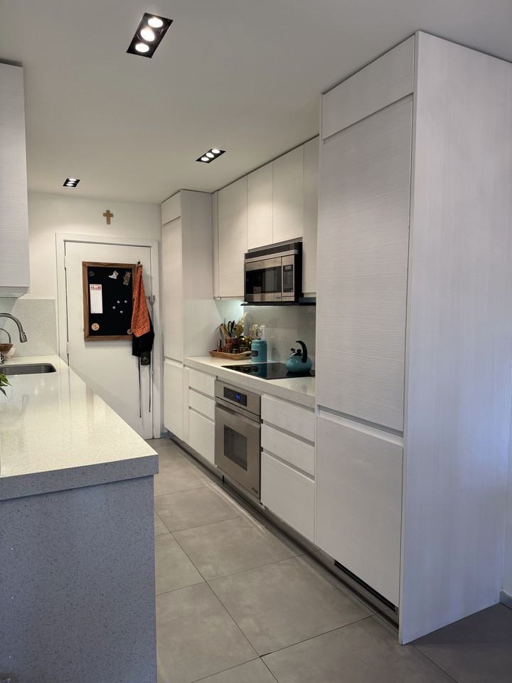 525 Coral Way #305 - Photo 3 of 12