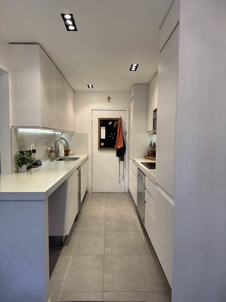 525 Coral Way #305 - Photo 4 of 12