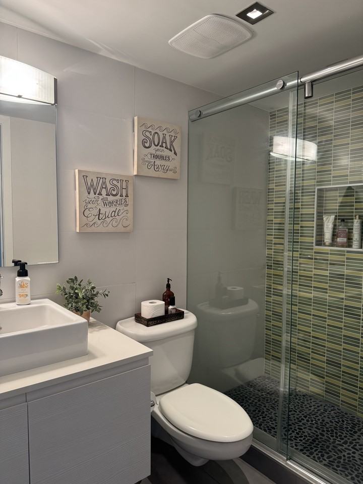 525 Coral Way #305 - Photo 7 of 12