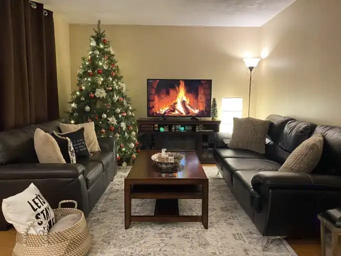6640 Notre Dame St #306 - Photo 5 of 14