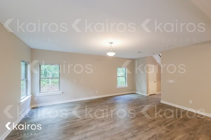 11646 Woodland Lake Rd - Photo 2 of 16