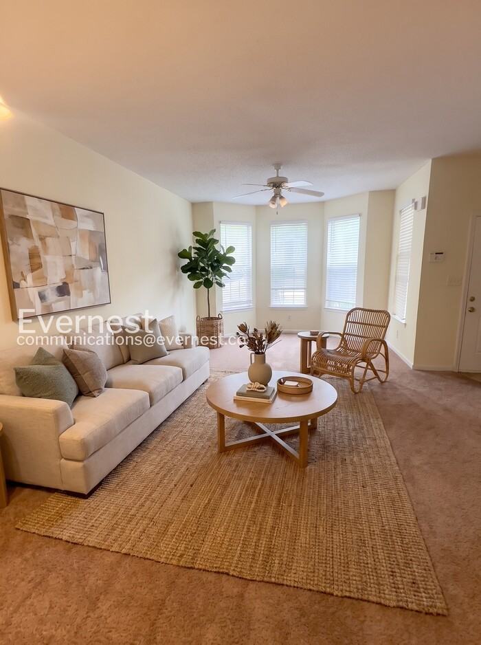6699 Sunset Hills Blvd - Photo 3 of 34