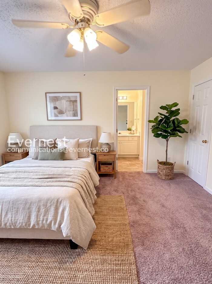 6699 Sunset Hills Blvd - Photo 4 of 34