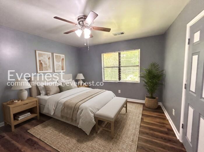 387 Annie St - Photo 4 of 21