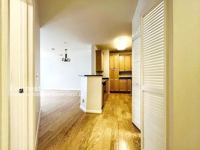 21197 Mcfadden Sq #203 - Photo 5 of 24