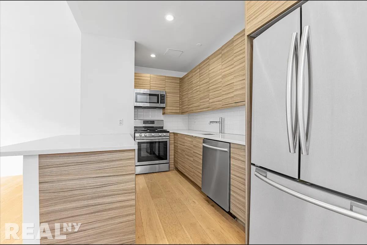 Murray St #1532 - Photo 2 of 8