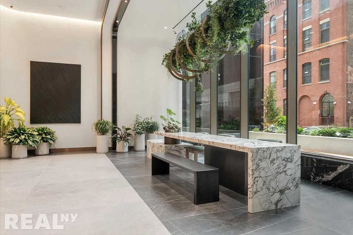 Rockwell Pl #2123A - Photo 6 of 13