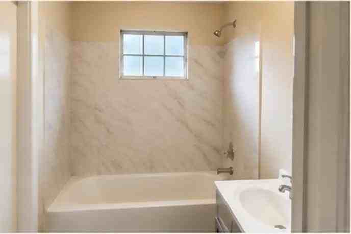 640 Magnolia Street - Photo 4 of 10