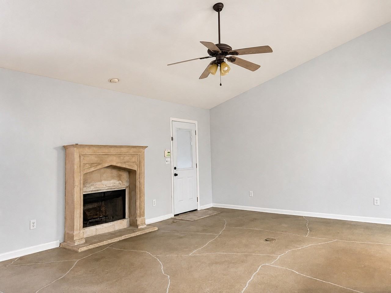 1248 Westfield Ln - Photo 5 of 20