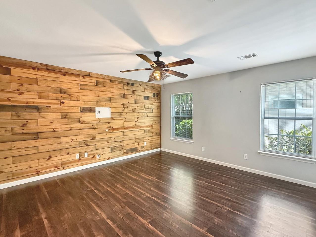 21 Pine Forest Dr - Photo 5 of 11