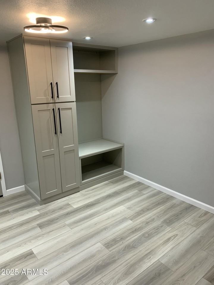 7930 E Camelback Rd #508 - Photo 3 of 17