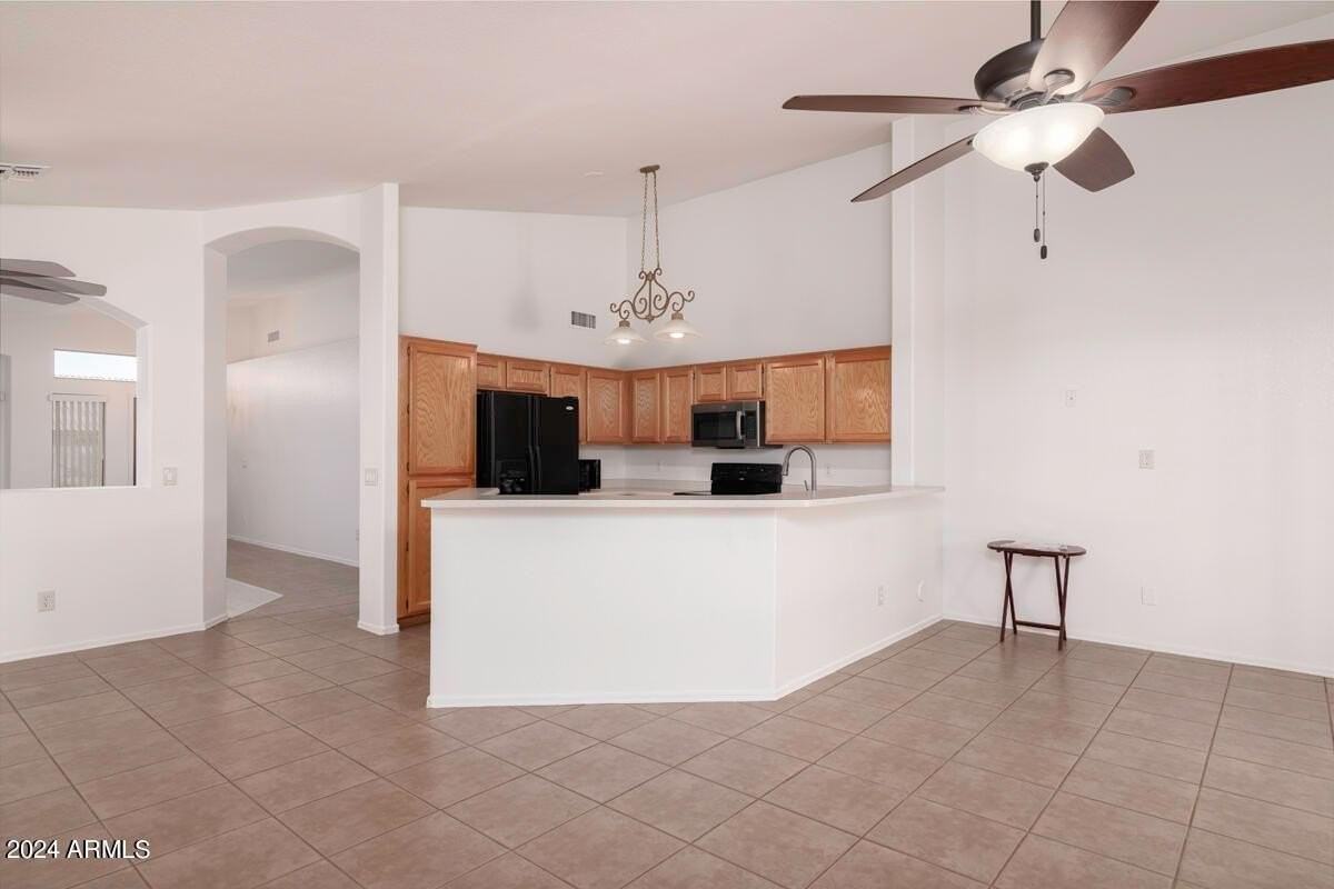 537 E Appaloosa Rd - Photo 5 of 6