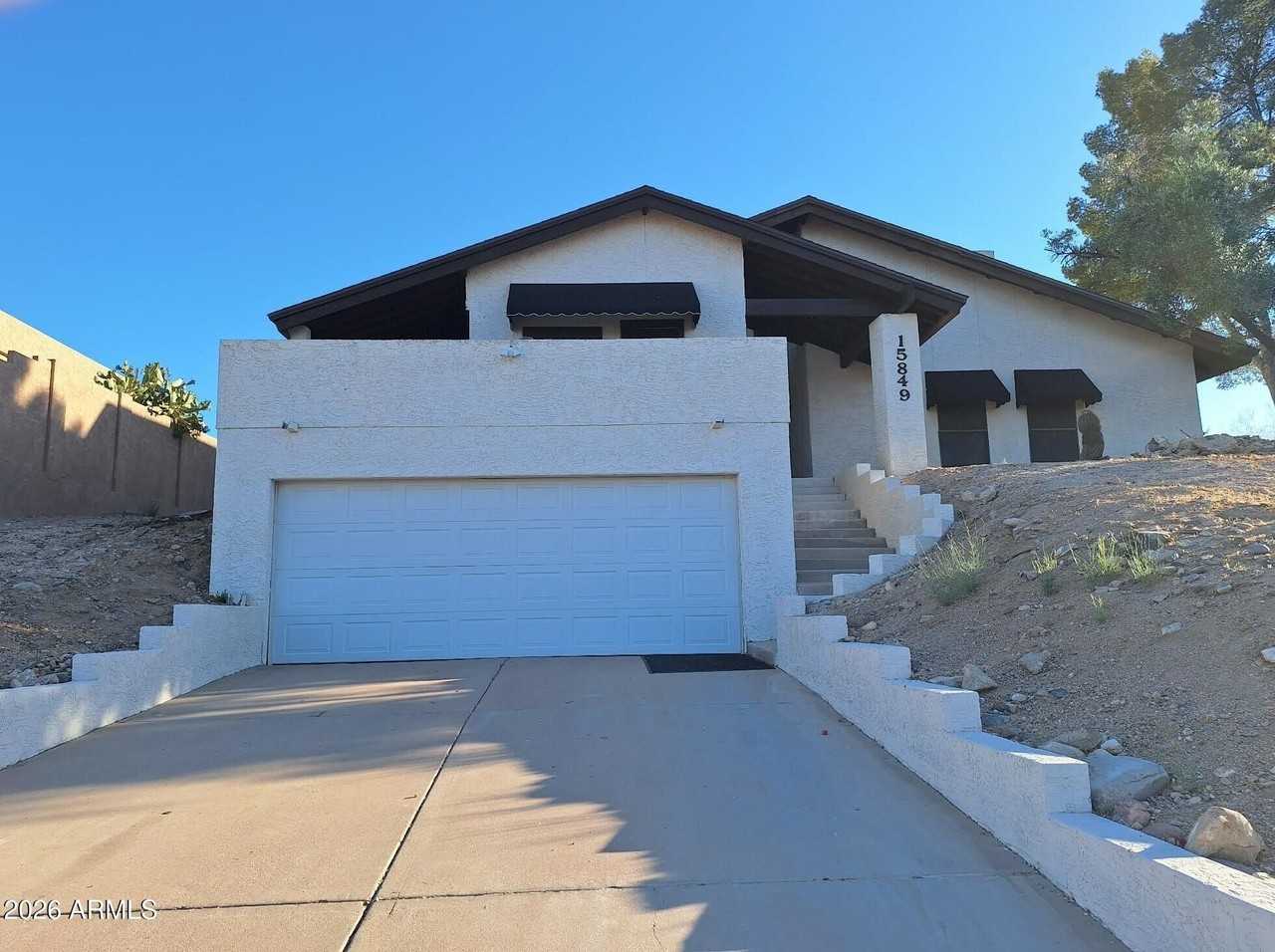 15849 E Palomino Blvd - Photo 2 of 24