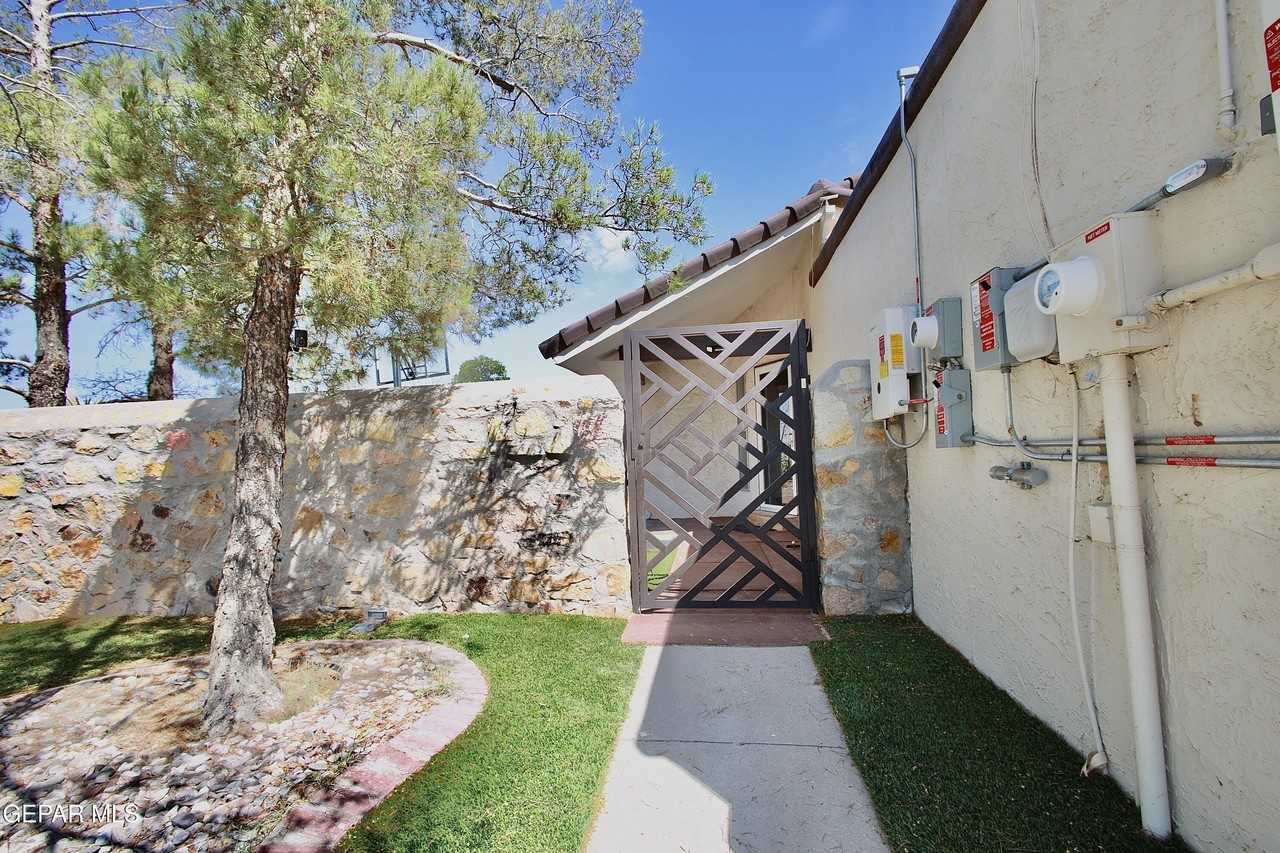 901 Tepic Dr #A - Photo 4 of 41