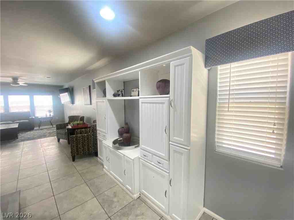 9833 Dryden Ct - Photo 3 of 32