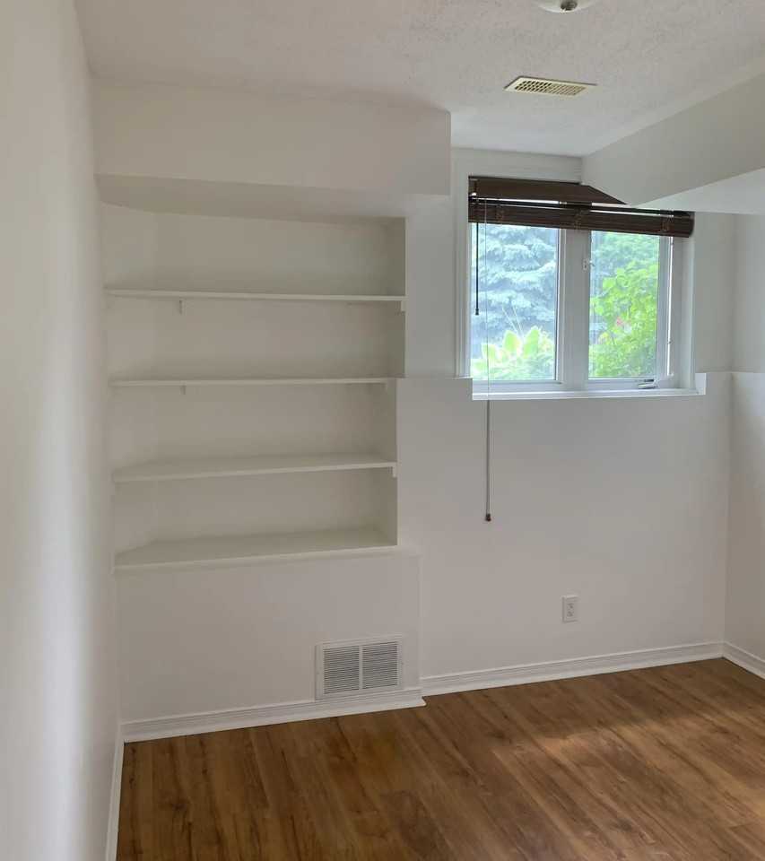 59 Strathaven Private #59 - Photo 5 of 8