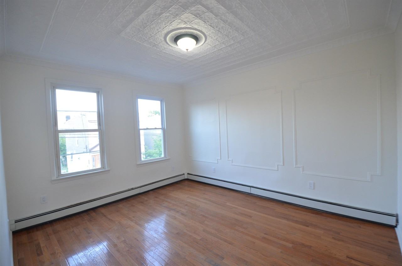 241 Randolph Ave #2 - Photo 2 of 19