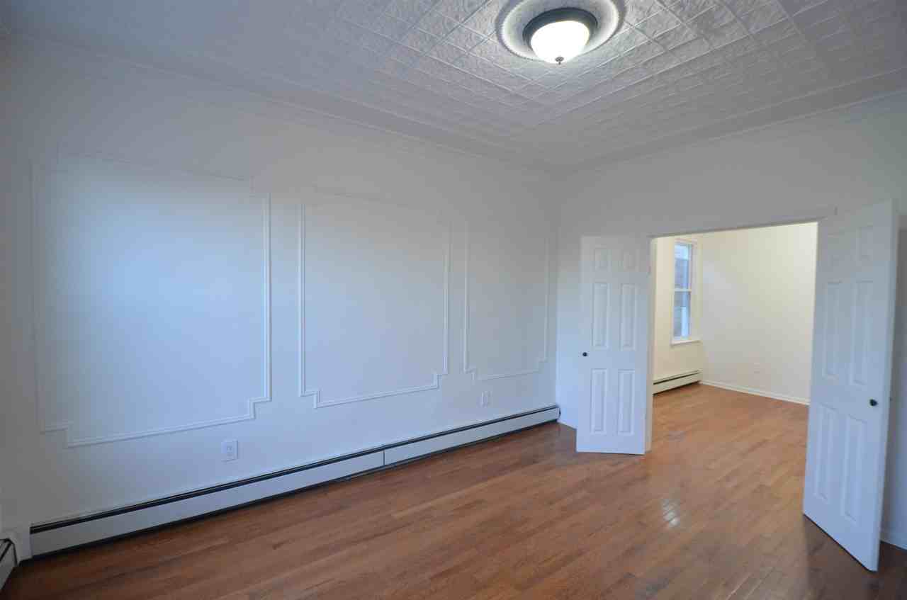 241 Randolph Ave #2 - Photo 3 of 19