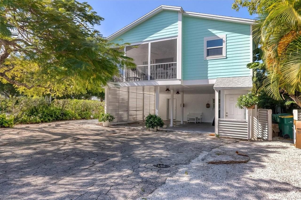 261 Lee Ave - Photo 6 of 48